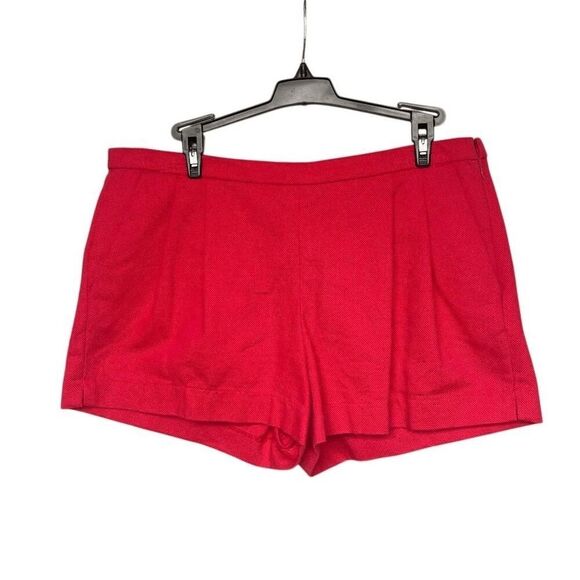 J. Crew Pants - J.Crew Women's Red Pleated Cotton Shorts Size 10 Casual